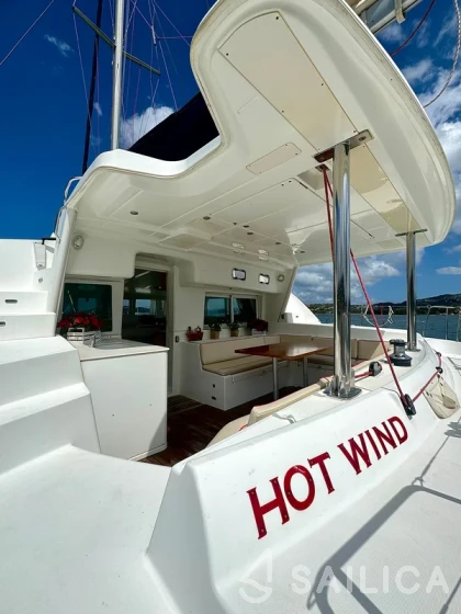 Lagoon 440 - Yacht Charter Sailica