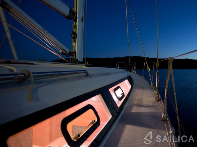 Bavaria 46 Cruiser - Yacht Charter Sailica
