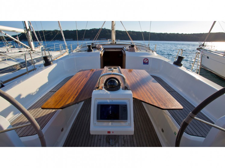 Bavaria 46 Cruiser - Yacht Charter Sailica