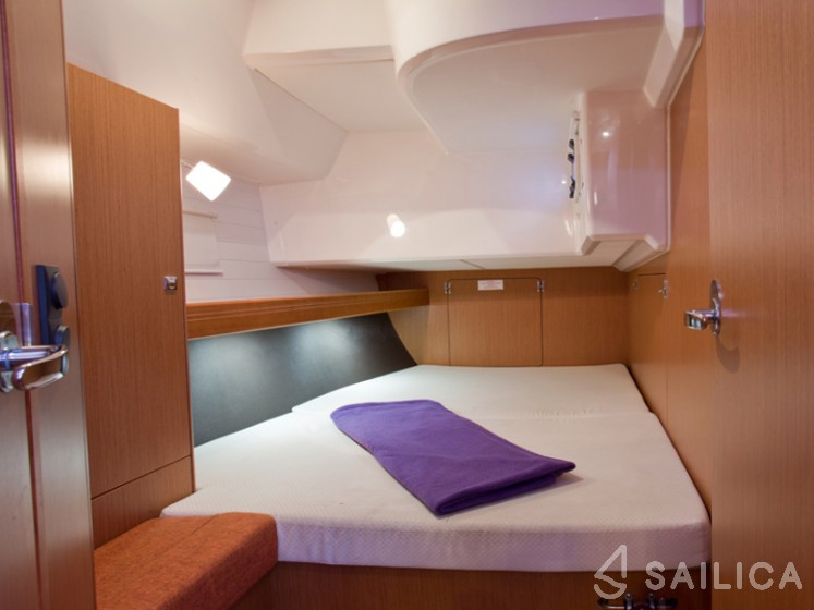 Bavaria 46 Cruiser - Yacht Charter Sailica