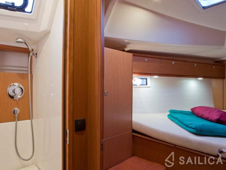Bavaria 46 Cruiser - Yacht Charter Sailica