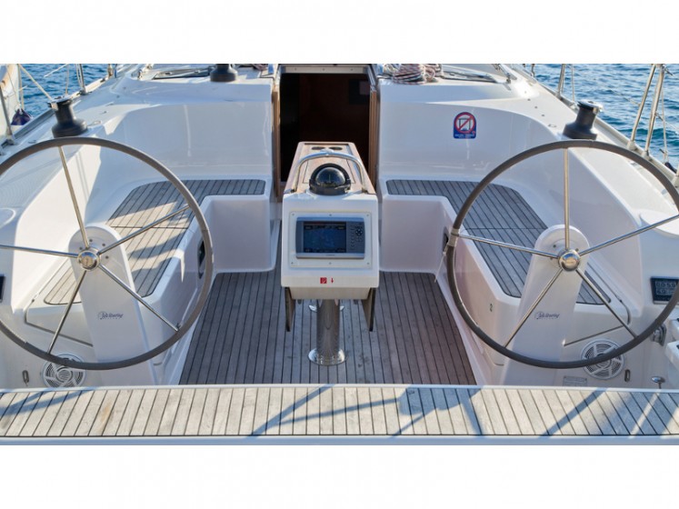 Bavaria 46 Cruiser - Yacht Charter Sailica