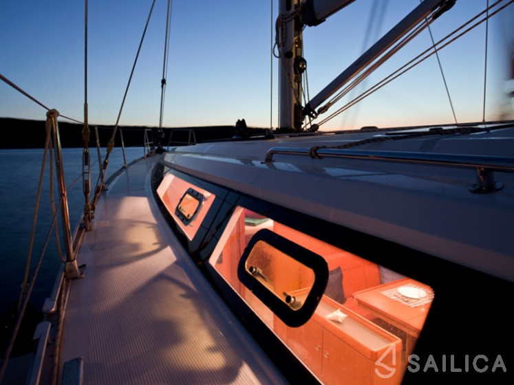 Bavaria 46 Cruiser - Yacht Charter Sailica
