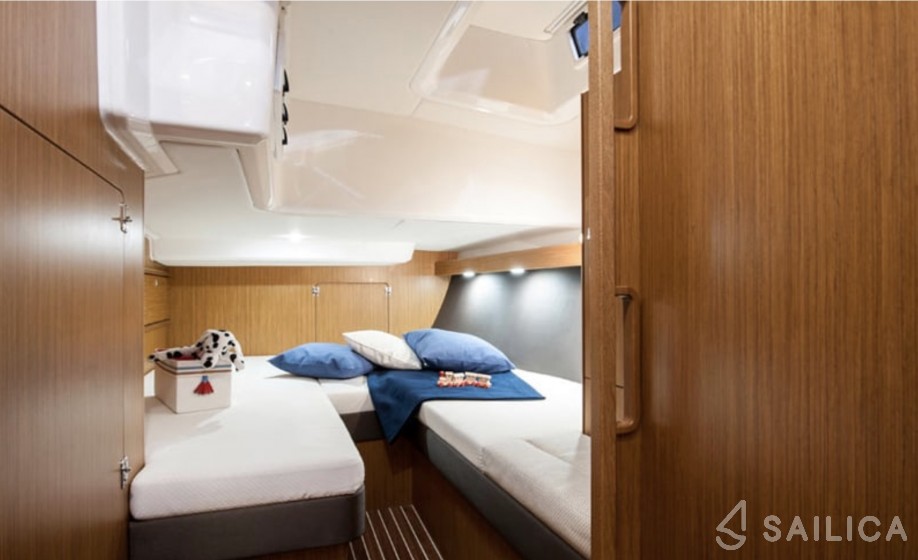 Bavaria Cruiser 56 - Yacht Charter Sailica