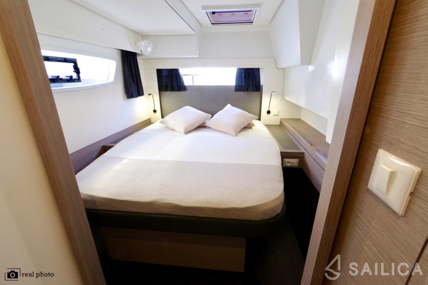 Saona 47 - Yacht Charter Sailica