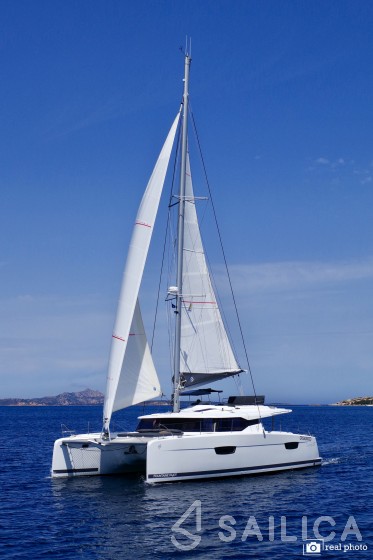 Saona 47 - Yacht Charter Sailica