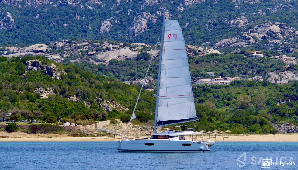 Saona 47 - Yacht Charter Sailica