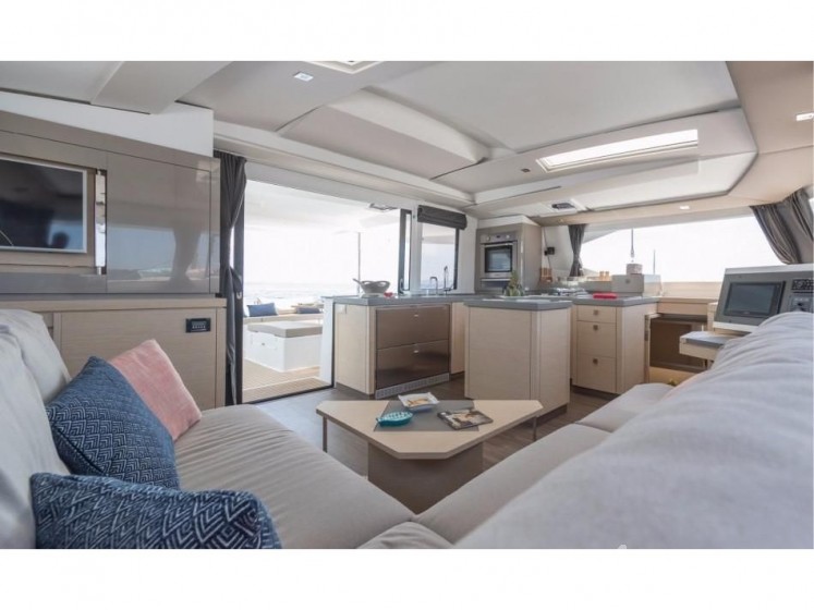 Saona 47 - Yacht Charter Sailica