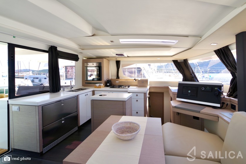 Saona 47 - Yacht Charter Sailica
