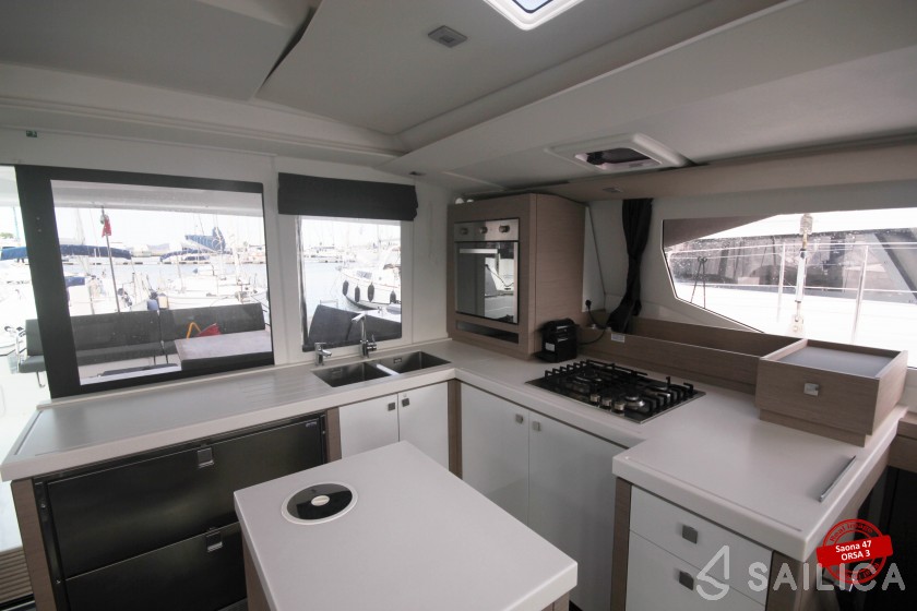 Saona 47 - Yacht Charter Sailica