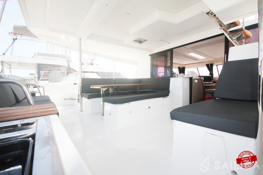 Saona 47 - Yacht Charter Sailica