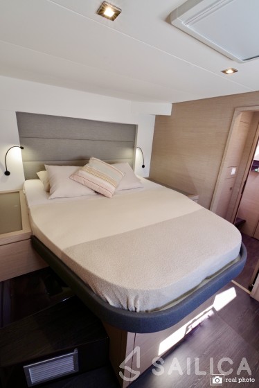 Saona 47 - Yacht Charter Sailica