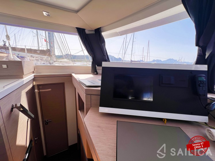 Saona 47 - Yacht Charter Sailica