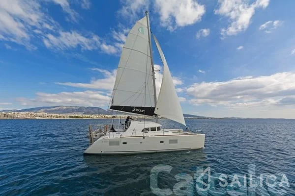 Lagoon 380 S2 - Yacht Charter Sailica
