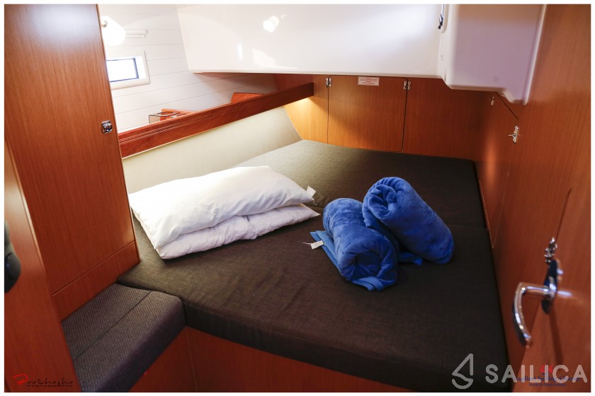 Bavaria 46 Cruiser - Yacht Charter Sailica