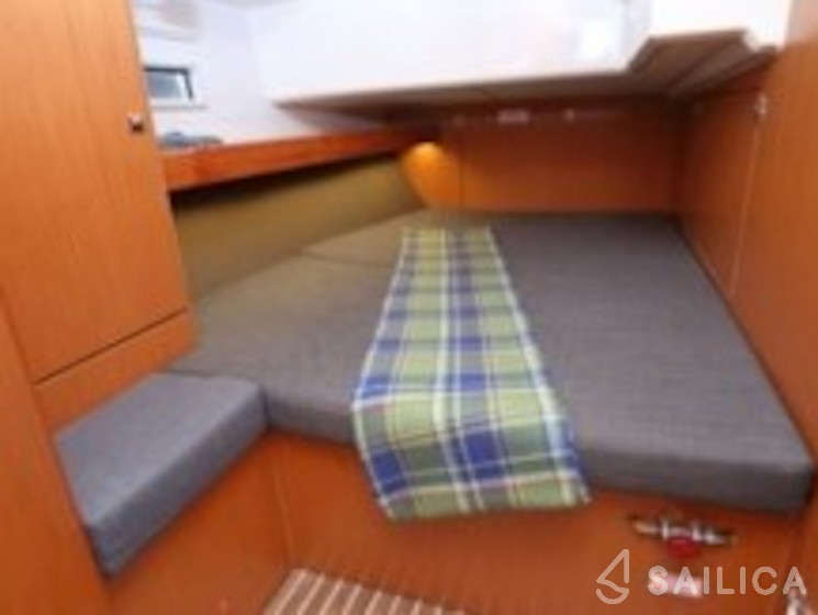 Bavaria 46 Cruiser - Yacht Charter Sailica