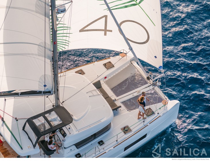 Lagoon 40 - Yacht Charter Sailica