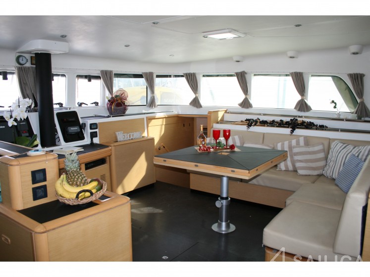Lagoon 500 - Yacht Charter Sailica