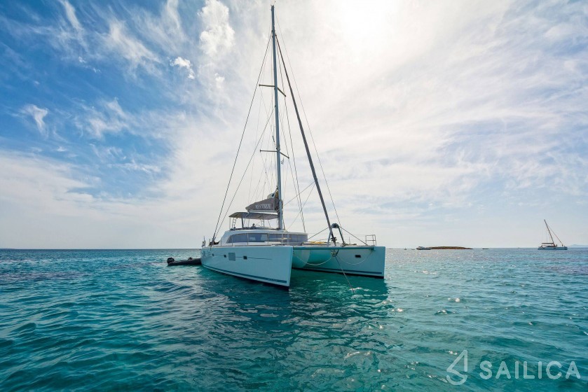 Lagoon 500 - Yacht Charter Sailica