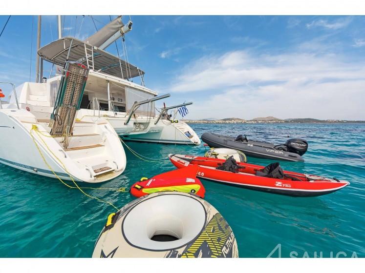 Lagoon 500 - Yacht Charter Sailica