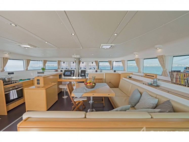 Lagoon 500 - Yacht Charter Sailica