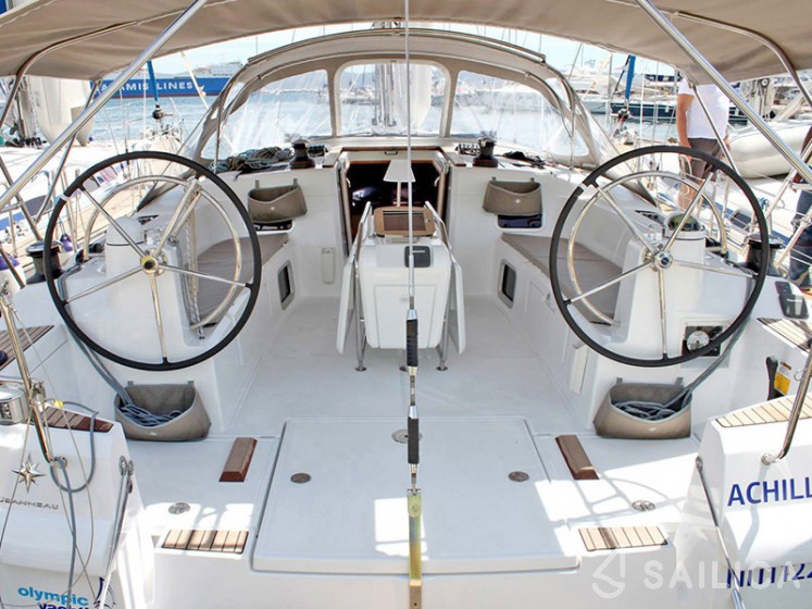Sun Odyssey 509 - Yacht Charter Sailica