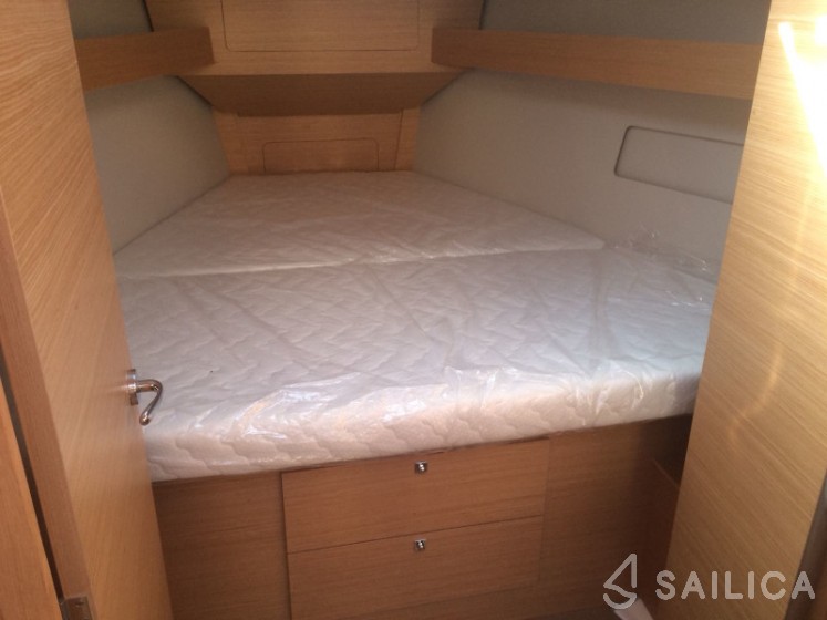 Dufour 382 Grand Large - Yacht Charter Sailica