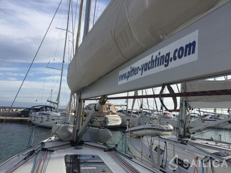 Bavaria 40 Cruiser S - Yacht Charter Sailica