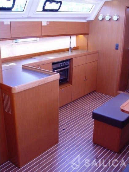 Bavaria 46 Cruiser - Yacht Charter Sailica