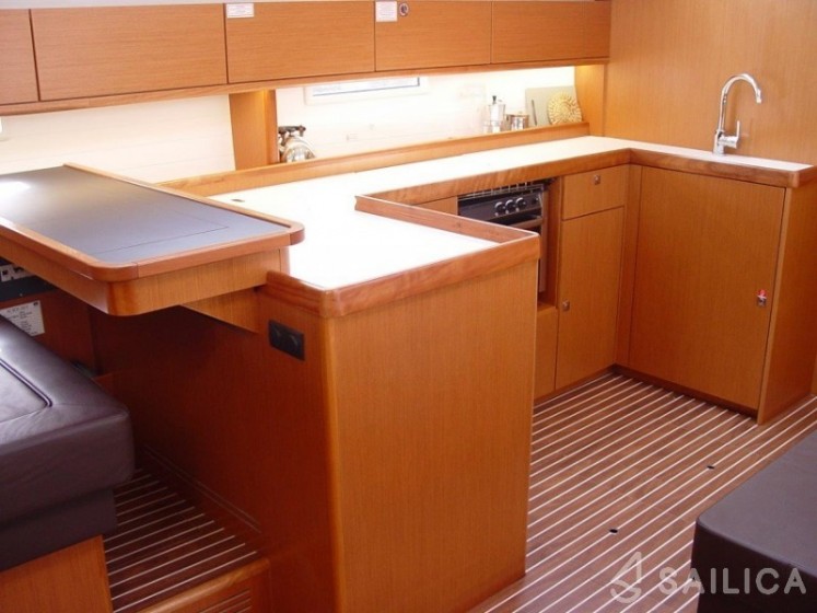 Bavaria 51 Cruiser - Yacht Charter Sailica