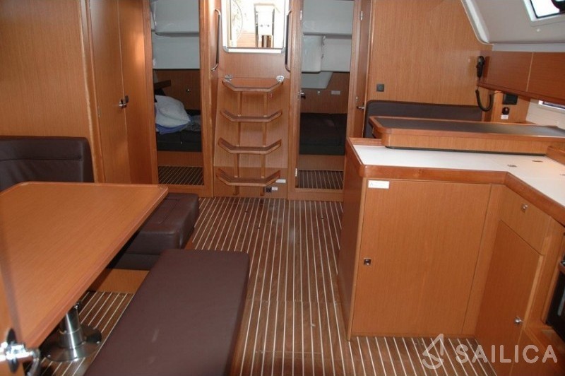 Bavaria 51 Cruiser - Yacht Charter Sailica