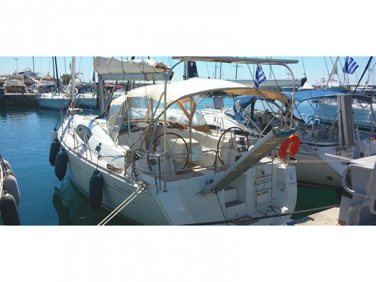 Oceanis 40 - Yacht Charter Sailica