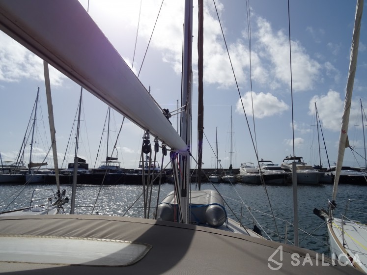 Sun Odyssey 469 - Yacht Charter Sailica