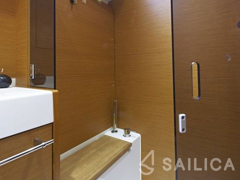 Sun Odyssey 469 - Yacht Charter Sailica