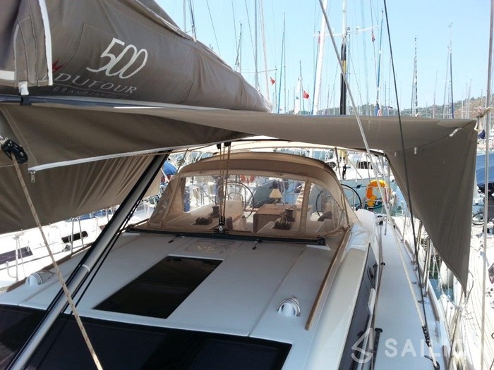 Dufour 500 Grand Large - Yacht Charter Sailica
