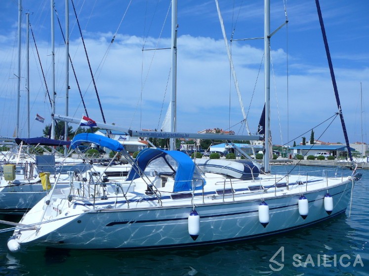 Bavaria 44 - Yacht Charter Sailica