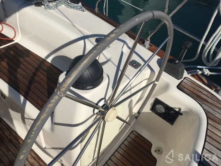 Bavaria 44 - Yacht Charter Sailica