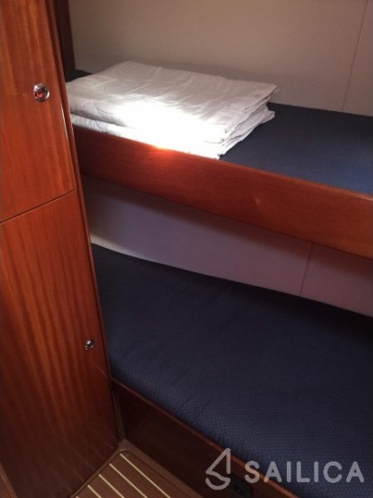 Bavaria 44 - Yacht Charter Sailica