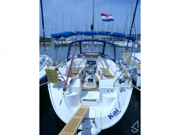 Bavaria 36 - Yacht Charter Sailica