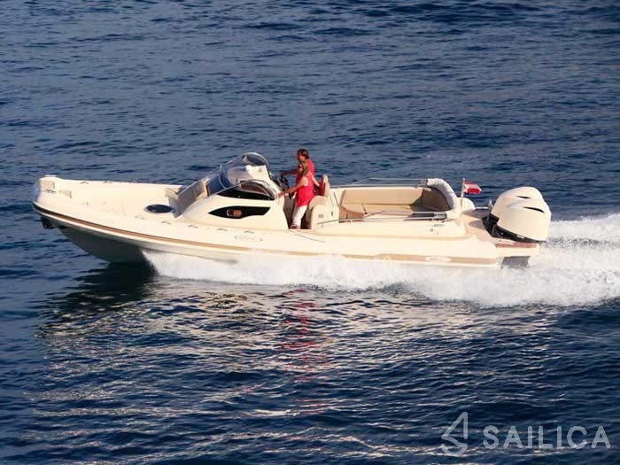 MAR-CO e-motion 32 - Yacht Charter Sailica