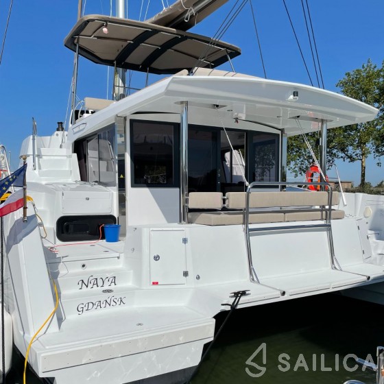 Bali 4.6 - Yacht Charter Sailica