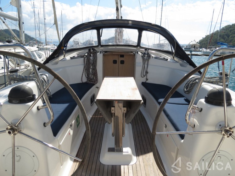 Bavaria 43 Cruiser - Yacht Charter Sailica