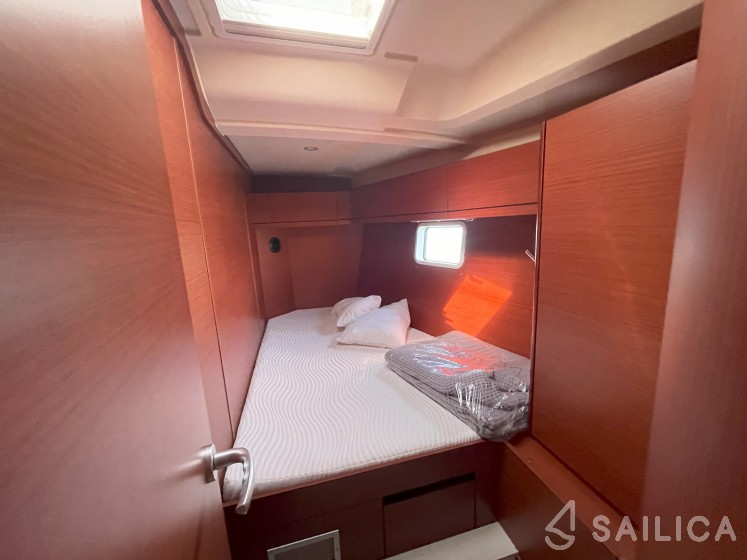 Hanse 508 - Yacht Charter Sailica
