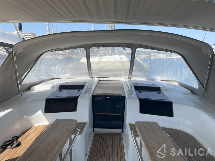 Hanse 508 - Yacht Charter Sailica