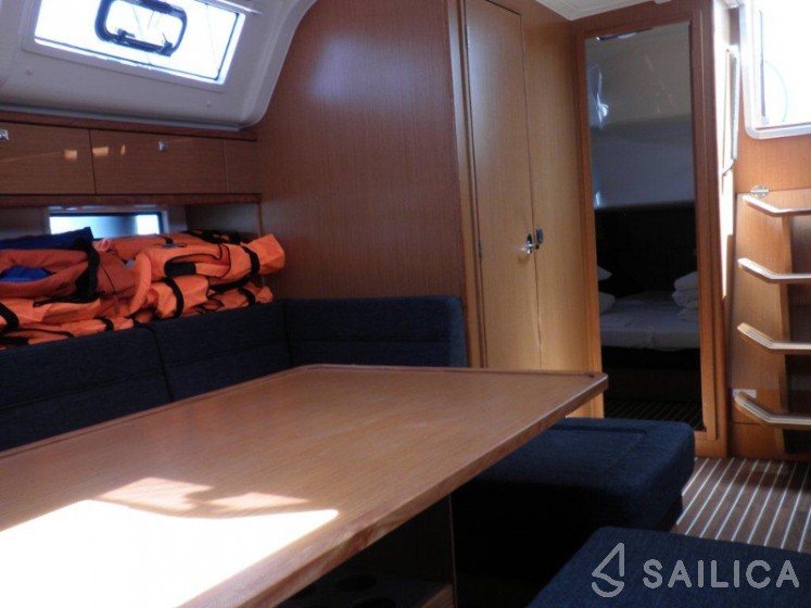 Bavaria Cruiser 51 - Yacht Charter Sailica