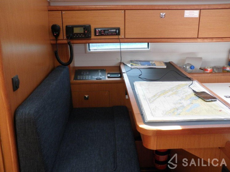 Bavaria Cruiser 51 - Yacht Charter Sailica