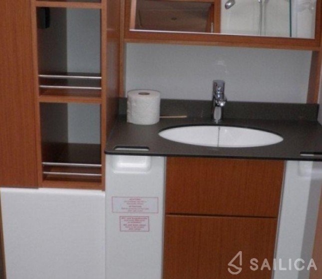 Bavaria Cruiser 51 - Yacht Charter Sailica