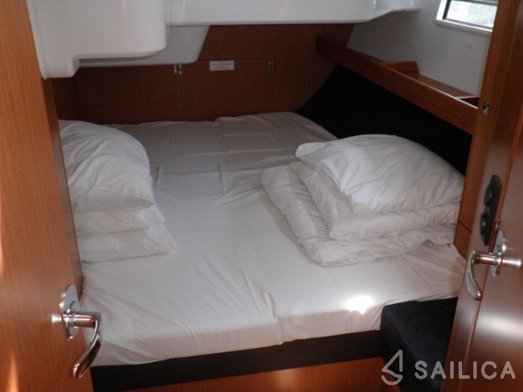 Bavaria Cruiser 51 - Yacht Charter Sailica
