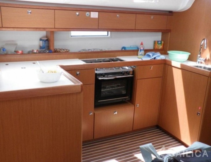 Bavaria Cruiser 51 - Yacht Charter Sailica