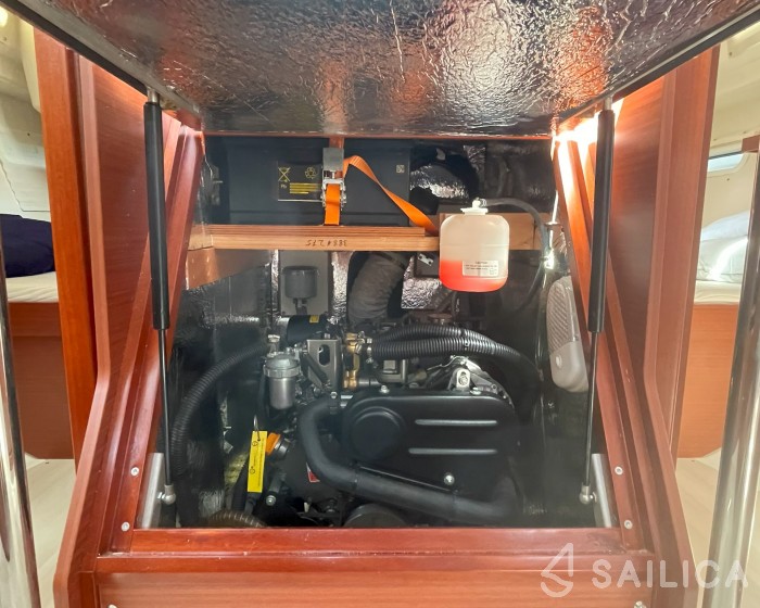 Hanse 388 - Yacht Charter Sailica